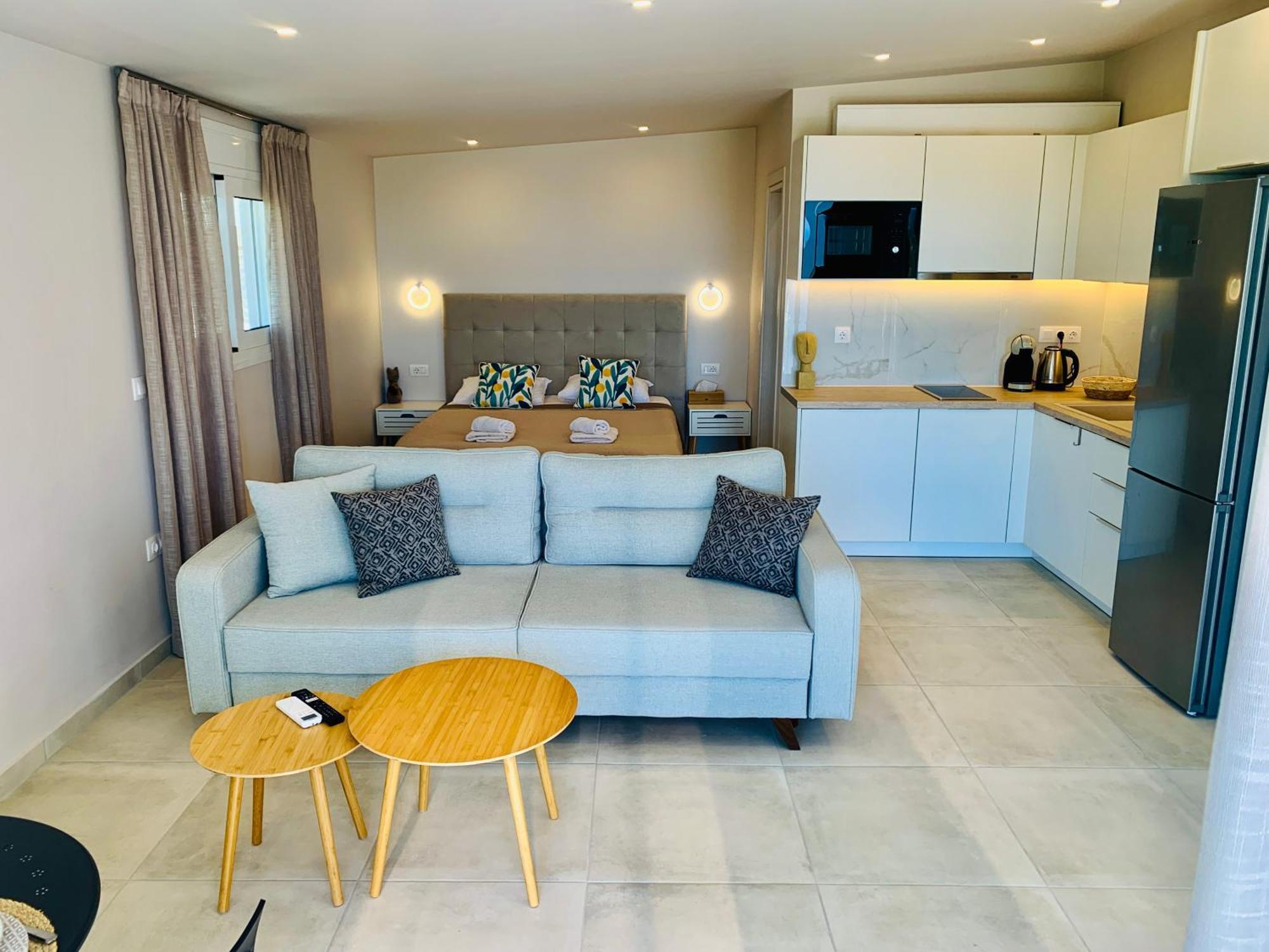 Thelfi Luxury Studio In Attica - Close To Varkiza Beach - Sea View Vári Ngoại thất bức ảnh