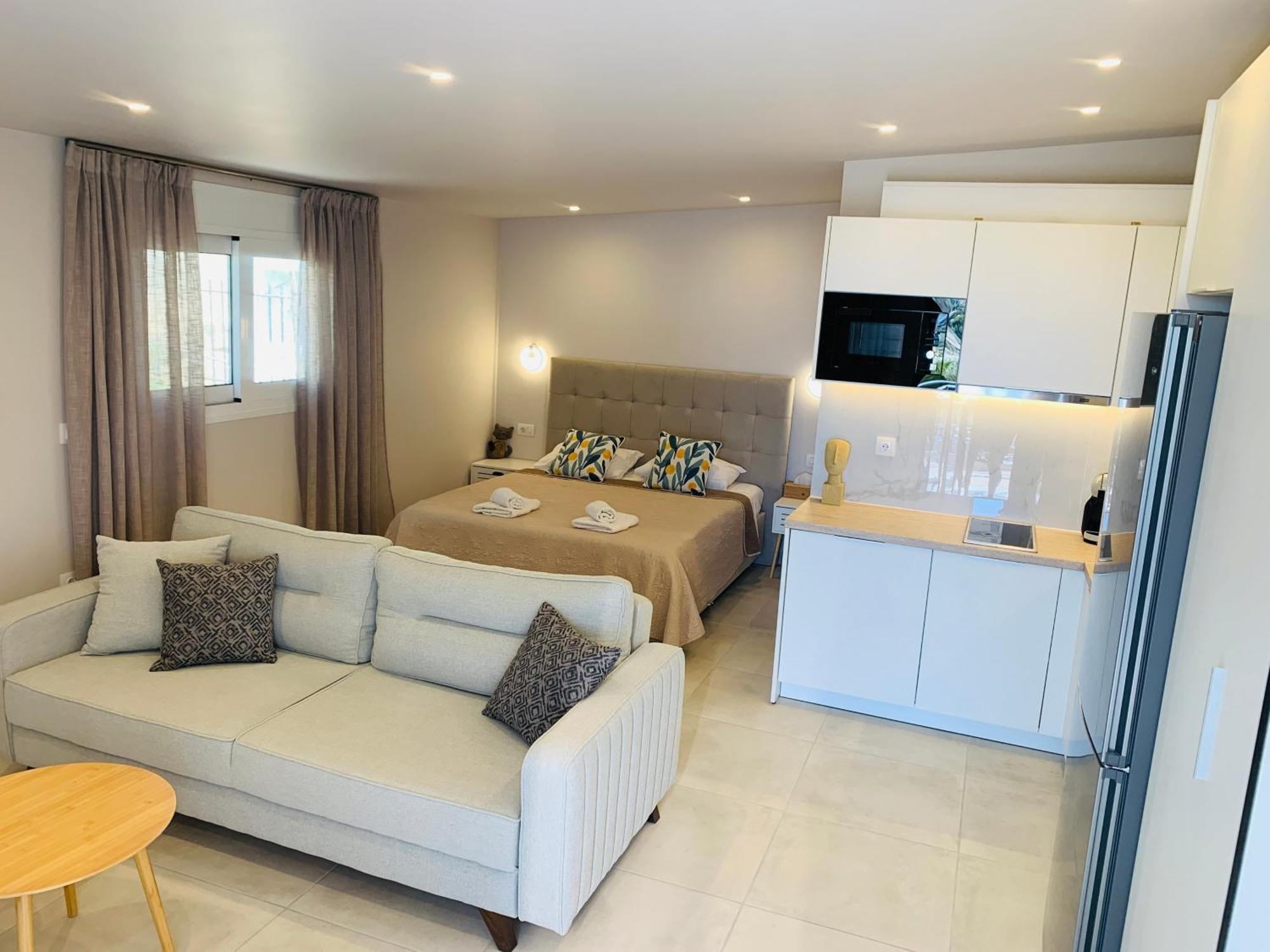 Thelfi Luxury Studio In Attica - Close To Varkiza Beach - Sea View Vári Ngoại thất bức ảnh