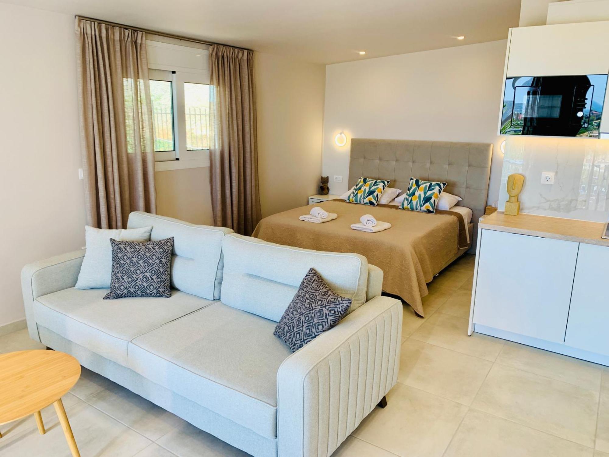 Thelfi Luxury Studio In Attica - Close To Varkiza Beach - Sea View Vári Ngoại thất bức ảnh