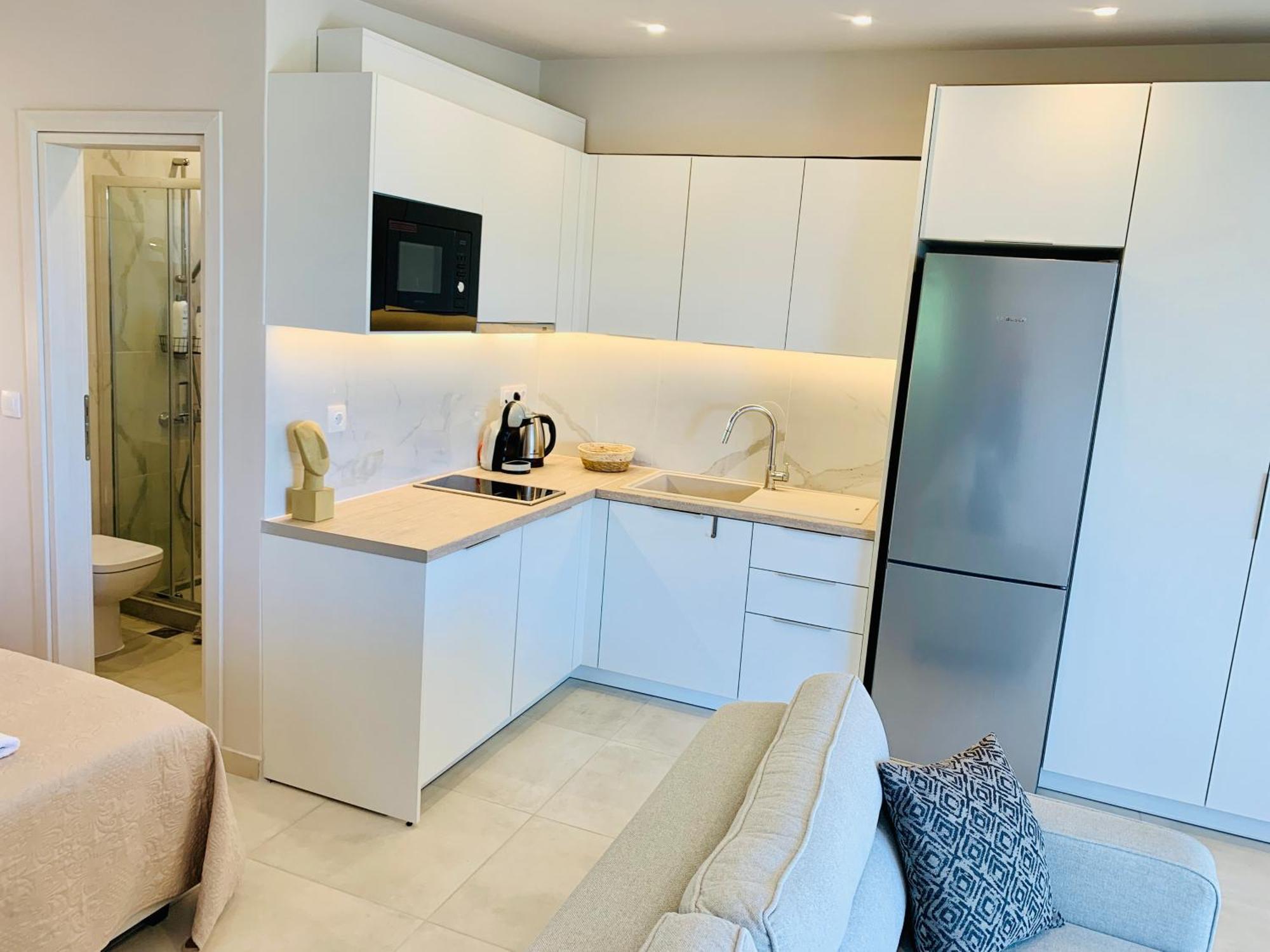 Thelfi Luxury Studio In Attica - Close To Varkiza Beach - Sea View Vári Ngoại thất bức ảnh