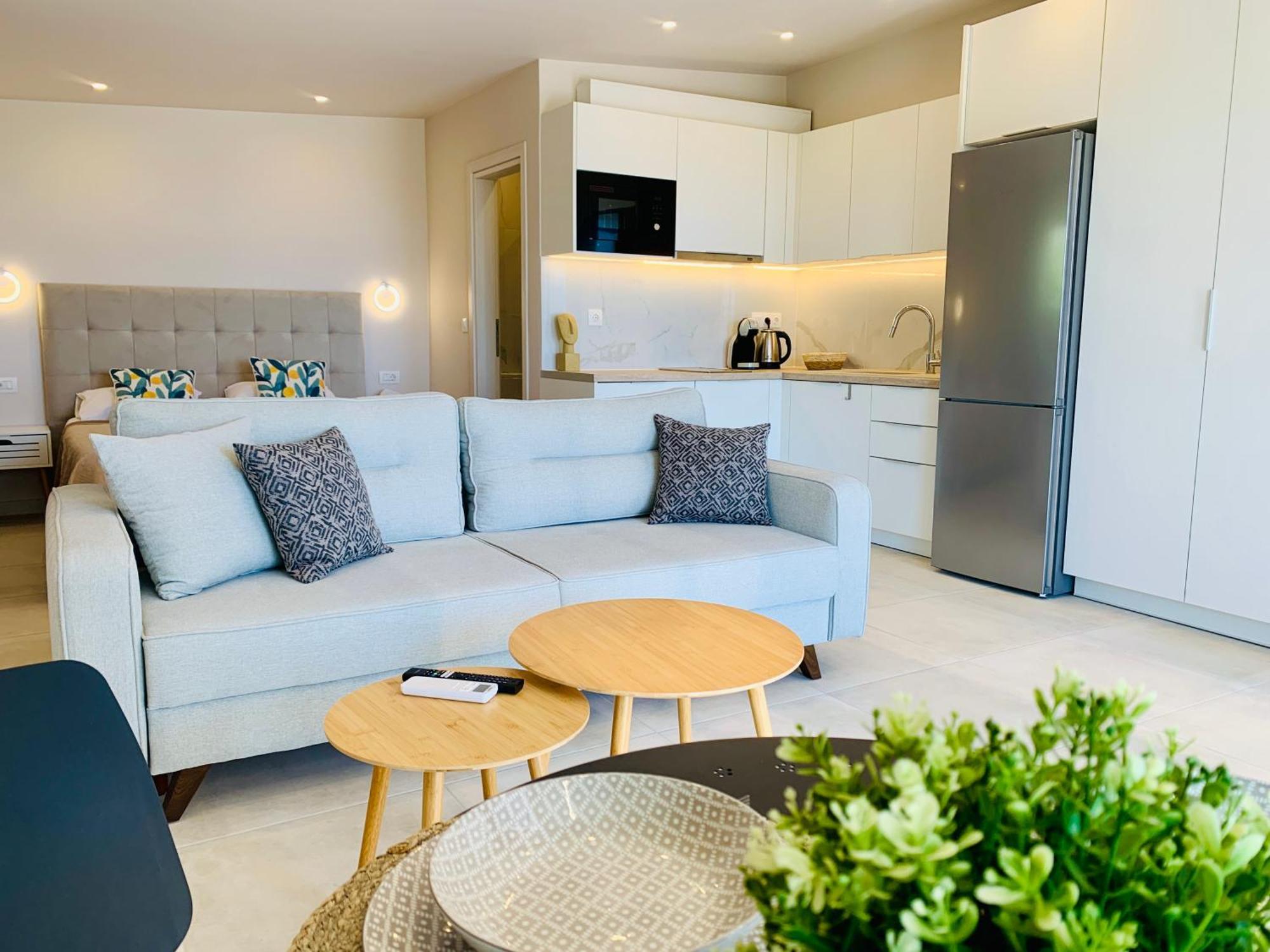 Thelfi Luxury Studio In Attica - Close To Varkiza Beach - Sea View Vári Ngoại thất bức ảnh