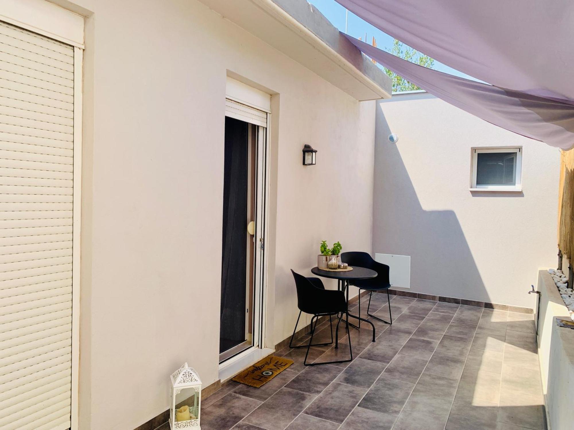 Thelfi Luxury Studio In Attica - Close To Varkiza Beach - Sea View Vári Ngoại thất bức ảnh