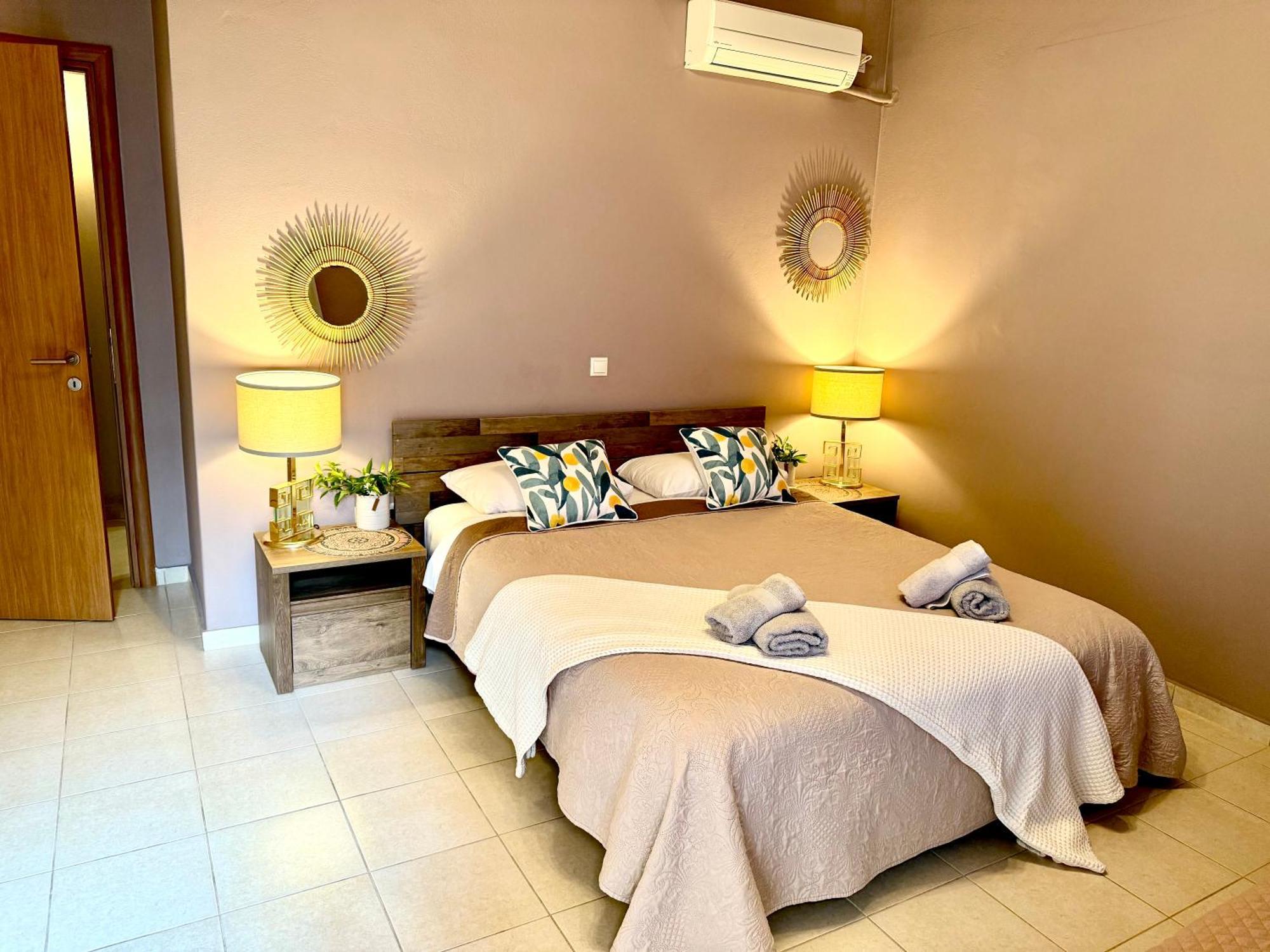 Thelfi Luxury Studio In Attica - Close To Varkiza Beach - Sea View Vári Ngoại thất bức ảnh