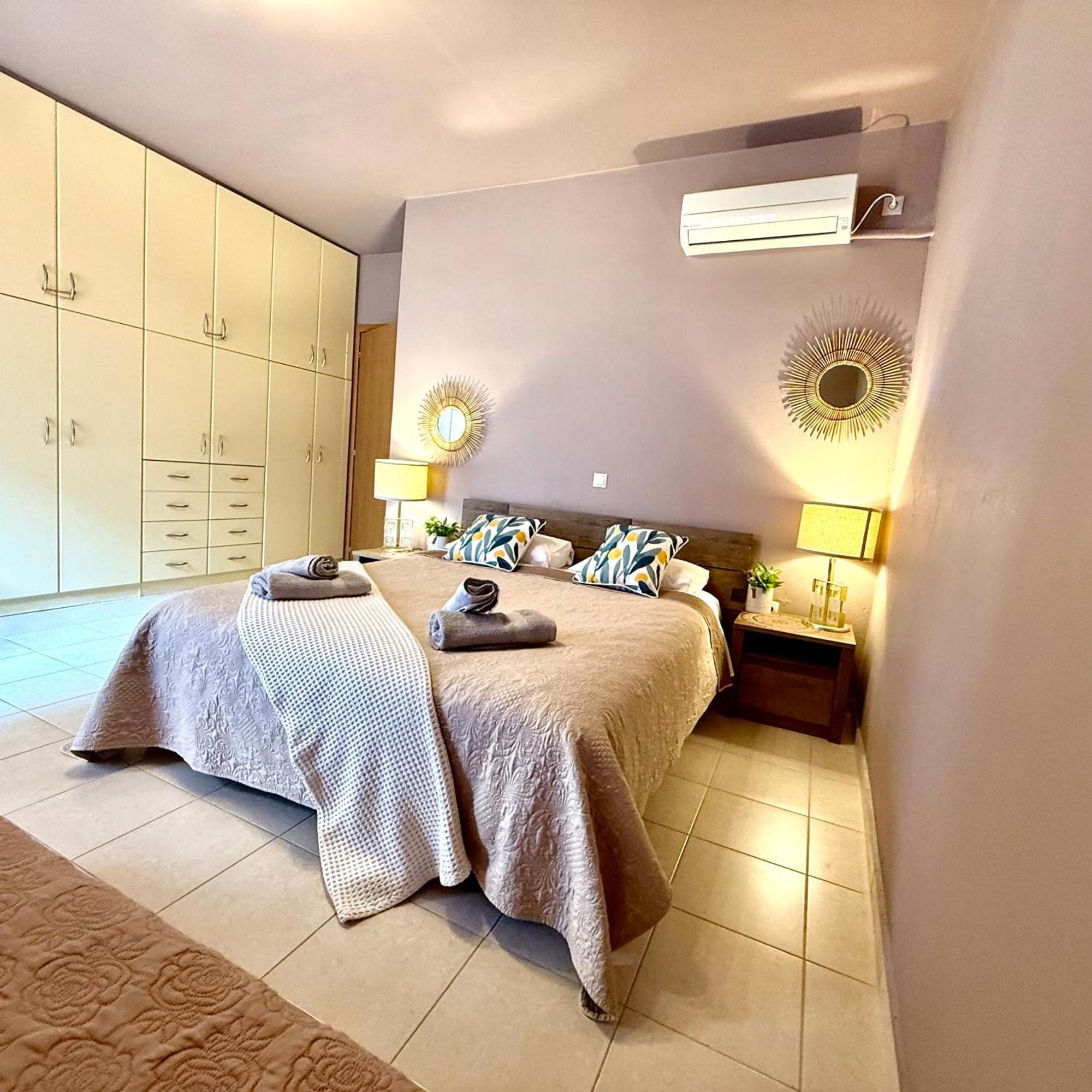 Thelfi Luxury Studio In Attica - Close To Varkiza Beach - Sea View Vári Ngoại thất bức ảnh